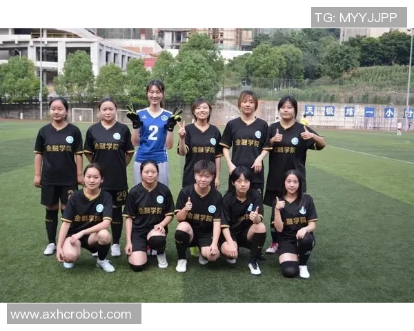 重庆足球队在城市联赛积分榜中以87分稳居第一名展现强劲实力